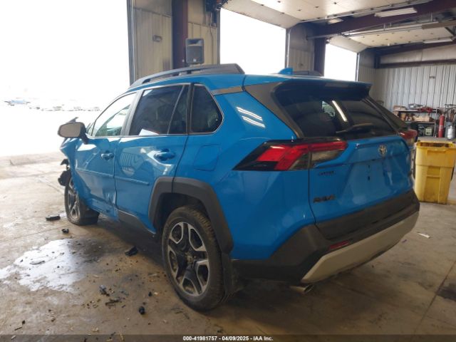 2T3J1RFV5KW018601 Toyota Rav4 Adventure