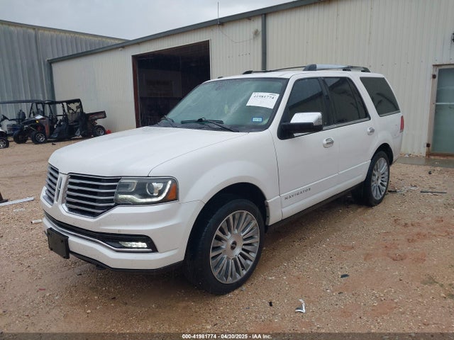 5LMJJ2HT3FEJ05972 Lincoln 2015