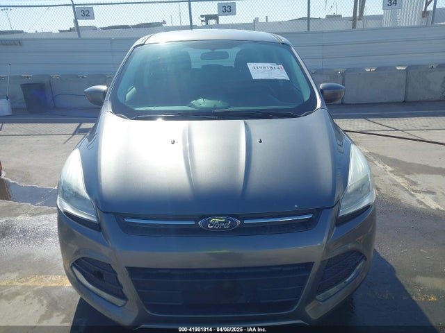 1FMCU0G99EUE40879 Ford ESCAPE SE