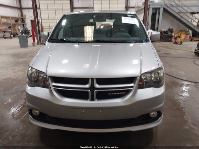 2C4RDGEG9KR640307 Dodge Grand Caravan Gt