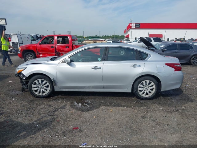 1N4AL3AP0JC245282 Nissan Altima 2.5 S