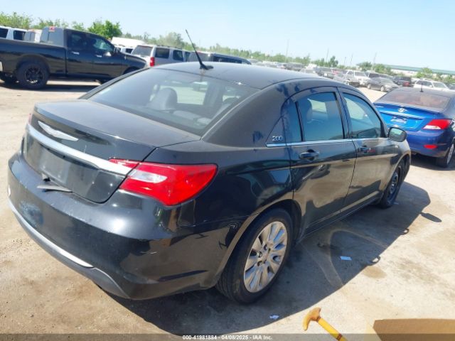 1C3CCBAB7EN208911 Chrysler 200 LX