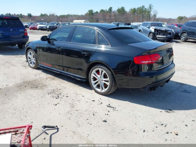 2012 AUDI S4 WAUBGAFL3CA084290 Photo 2