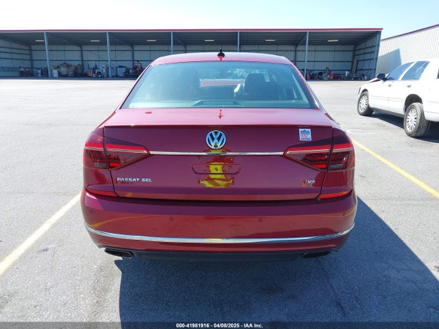 1VWCM7A33HC013786 Volkswagen Passat V6 Sel Premium