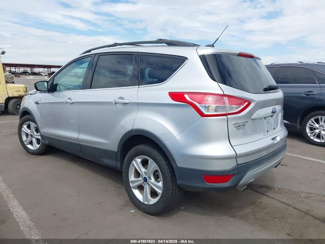 1FMCU0GX5GUC40146 Ford ESCAPE SE