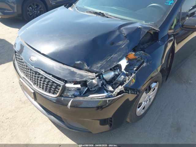 KNAFK5A87H5696373 KIA FORTE LX