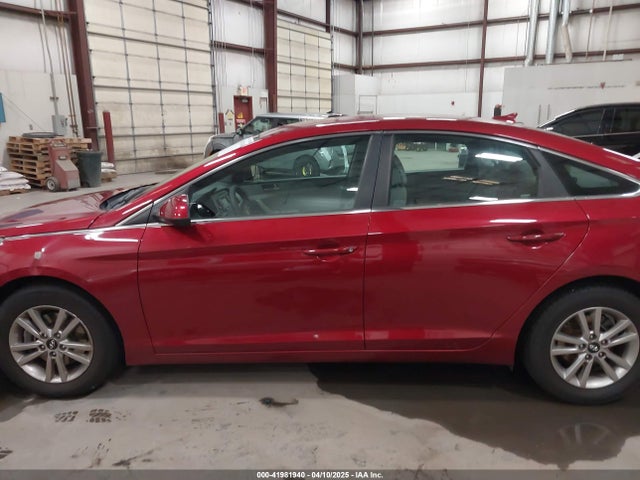 Hyundai Sonata 2016 5NPE24AF4GH398336 Image 14