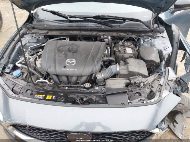 2022 MAZDA MAZDA3 3MZBPACL2NM310491 Photo 9