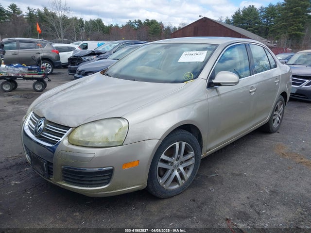 Aukcja sprzedaży 2005 Volkswagen Jetta 2.5, vin: 3VWSG71K15M647327, numer aukcji: 41982037