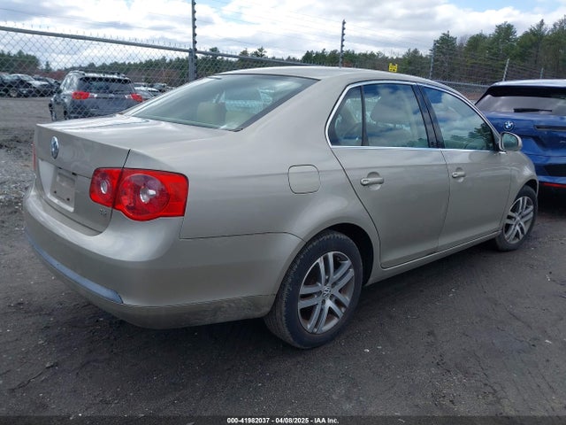 Aukcja sprzedaży 2005 Volkswagen Jetta 2.5, vin: 3VWSG71K15M647327, numer aukcji: 41982037