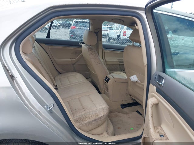 Aukcja sprzedaży 2005 Volkswagen Jetta 2.5, vin: 3VWSG71K15M647327, numer aukcji: 41982037