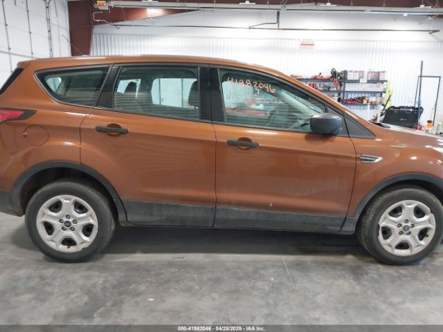 1FMCU0F77HUA68074 Ford ESCAPE S