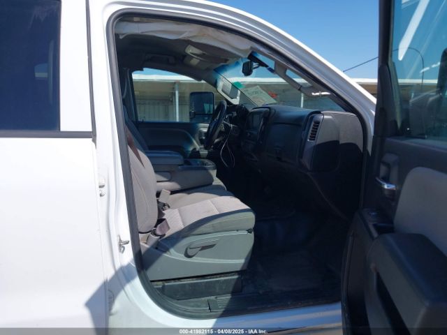 1GC2CUEG8HZ269951 Chevrolet Silverado 2500hd Wt