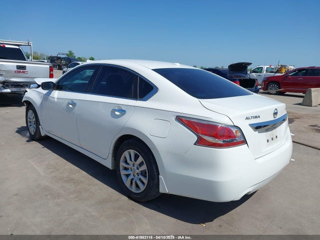 1N4AL3AP4FN872272 Nissan Altima 2.5 S