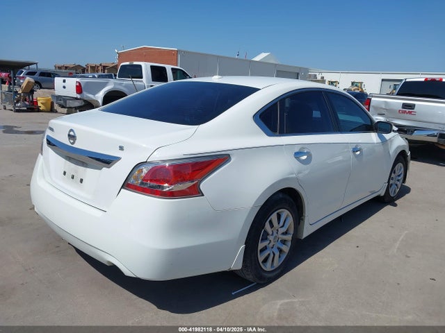 1N4AL3AP4FN872272 Nissan Altima 2.5 S
