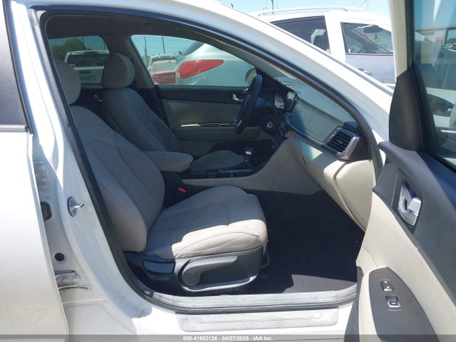 5XXGT4L30GG039814 KIA Optima Lx