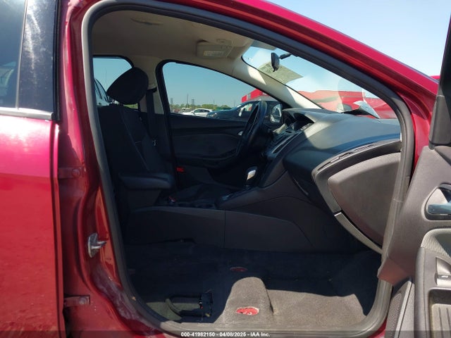 Ford FOCUS SE 2014 1FADP3F22EL171416 Image 5