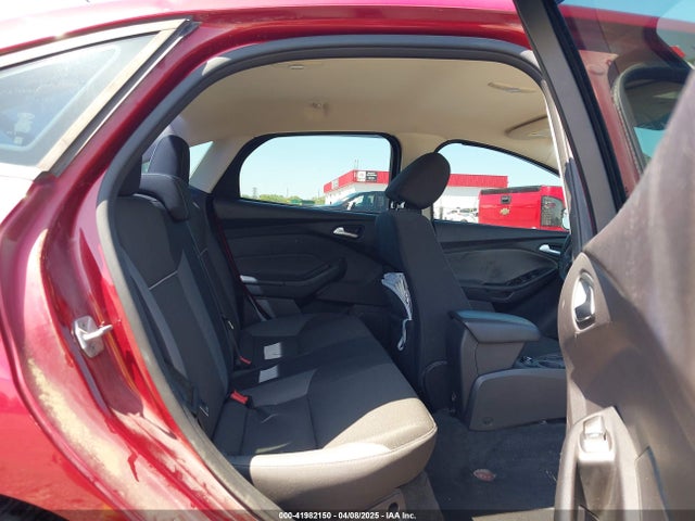 Ford FOCUS SE 2014 1FADP3F22EL171416 Image 8