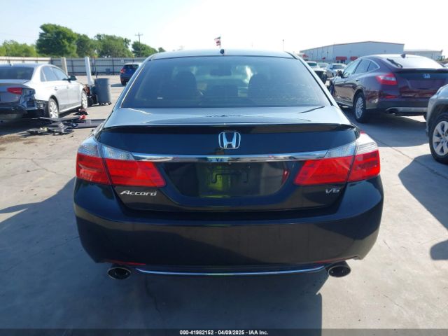 1HGCR3F8XEA039988 Honda Accord Ex-l V-6