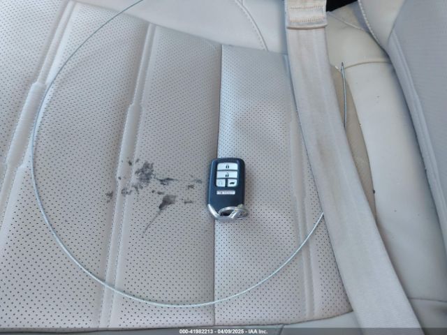 5J6RW2H95HL063877 Honda Cr-v Touring