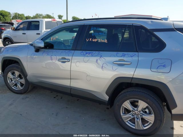 2T3W1RFV0SW382317 Toyota Rav4 Xle
