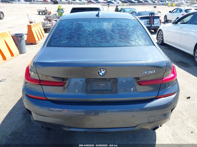 WBA5R1C55KAK11925 BMW 330I