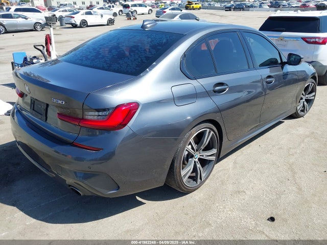 WBA5R1C55KAK11925 BMW 330I