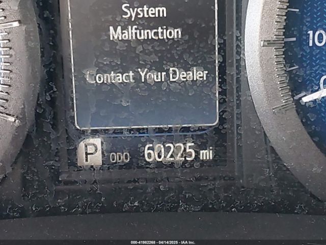 5TDYZ3DC7JS934752 Toyota Sienna Xle 8 Passenger
