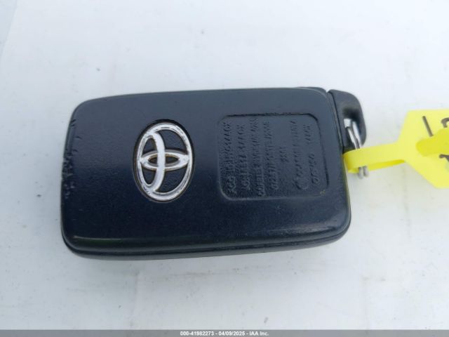 JTDKN3DU8E1806968 Toyota Prius Four