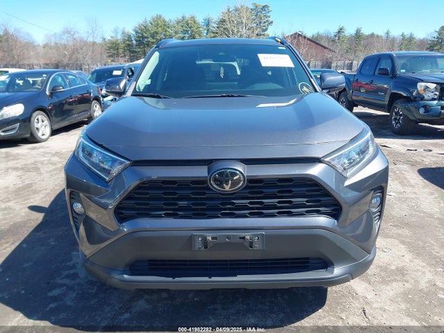 2T3P1RFV1KW056420 Toyota Rav4 Xle