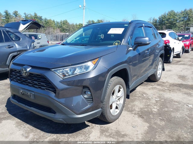 2T3P1RFV1KW056420 Toyota Rav4 Xle