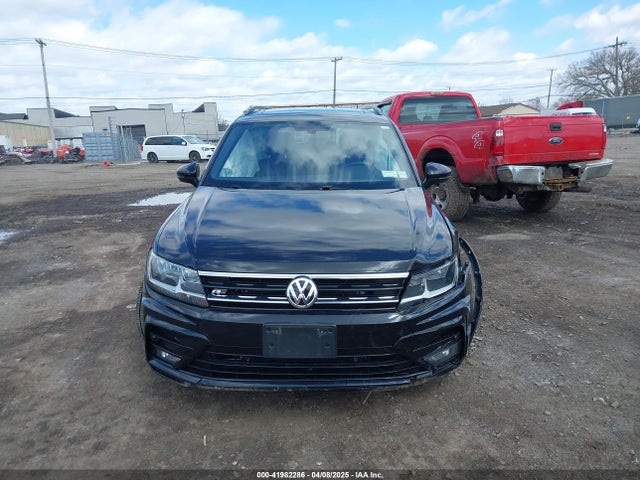 3VV2B7AX1MM101432 Volkswagen Tiguan 2.0t Se/2.0t Se R-line Black/2.0t Sel