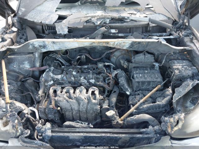 KNDJN2A23J7589975 KIA Soul !