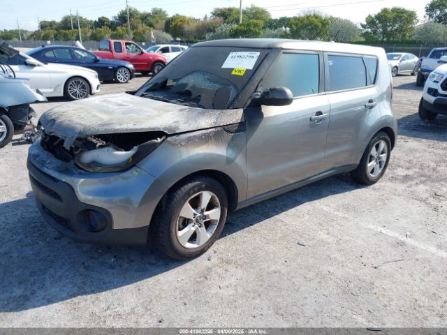 KNDJN2A23J7589975 KIA Soul !