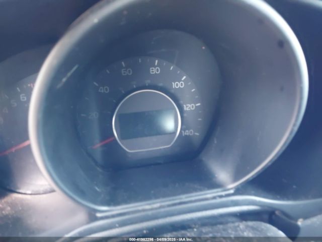 KNDJN2A23J7589975 KIA Soul !