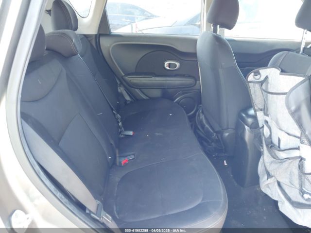 KNDJN2A23J7589975 KIA Soul !
