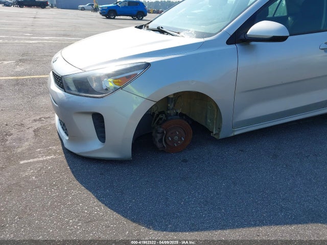 3KPA24AB9JE050409 KIA RIO S