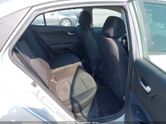 3KPA24AB9JE050409 KIA RIO S