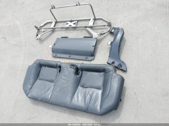 JTDKDTB39F1091097 Toyota Prius C Three