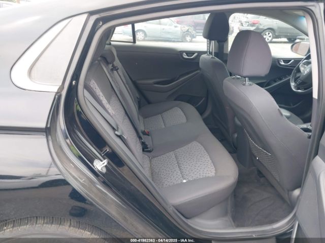 KMHC75LC2JU101364 Hyundai Ioniq Hybrid Sel
