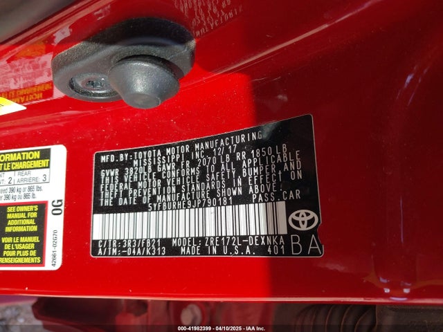 Toyota COROLLA LE 2018 5YFBURHE9JP790181 Image 9