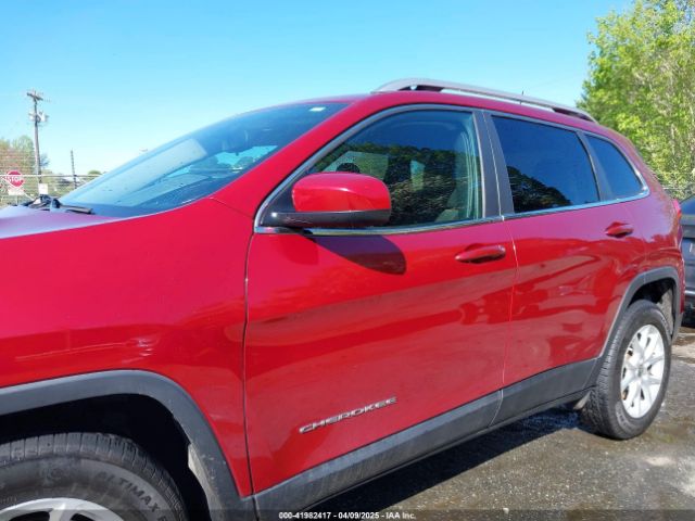1C4PJMCS4HW563755 Jeep Cherokee Latitude 4x4