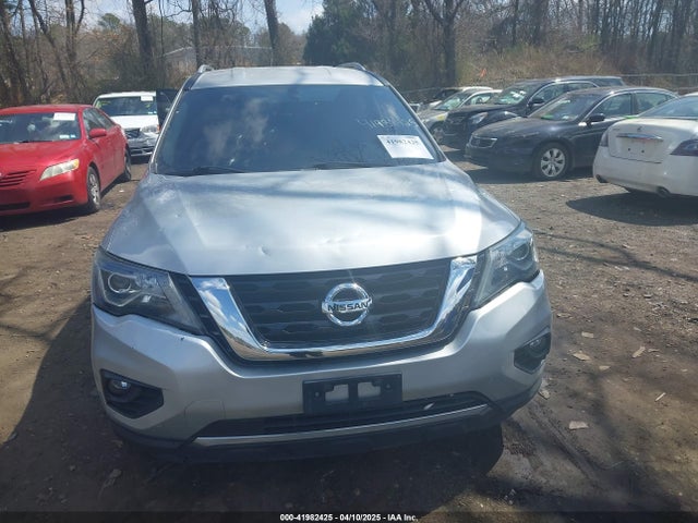 5N1DR2MM3JC607568 Nissan Pathfinder Sl