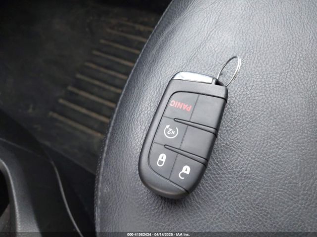ZACCJBDT6GPE01552 Jeep Renegade Limited