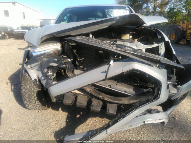 3TMCZ5AN6LM330074 Toyota Tacoma Trd Off-road