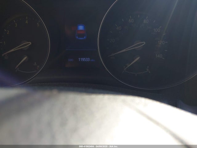 JTNKHMBX0K1023547 Toyota C-HR XLE