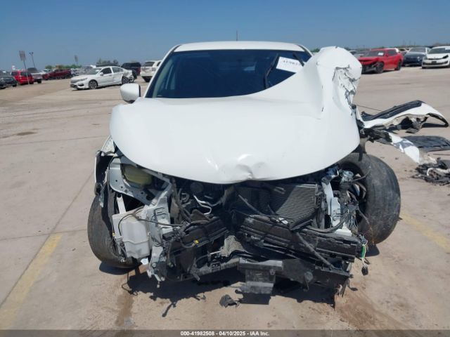 JN1BJ1CP1KW232503 Nissan Rogue Sport S
