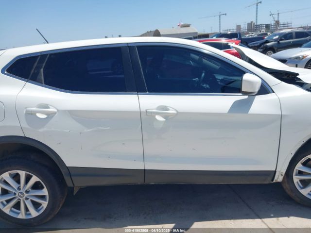 JN1BJ1CP1KW232503 Nissan Rogue Sport S