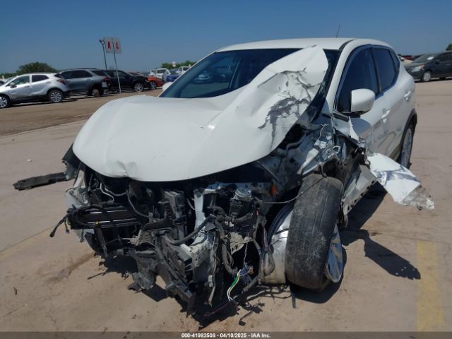 JN1BJ1CP1KW232503 Nissan Rogue Sport S