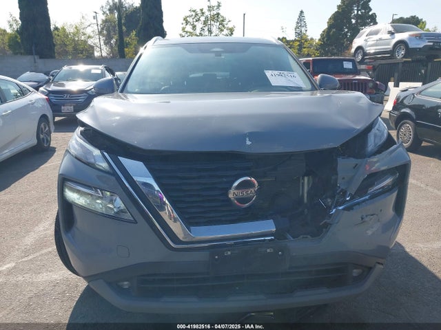 JN8AT3CA2MW019786 Nissan Rogue Sl Fwd